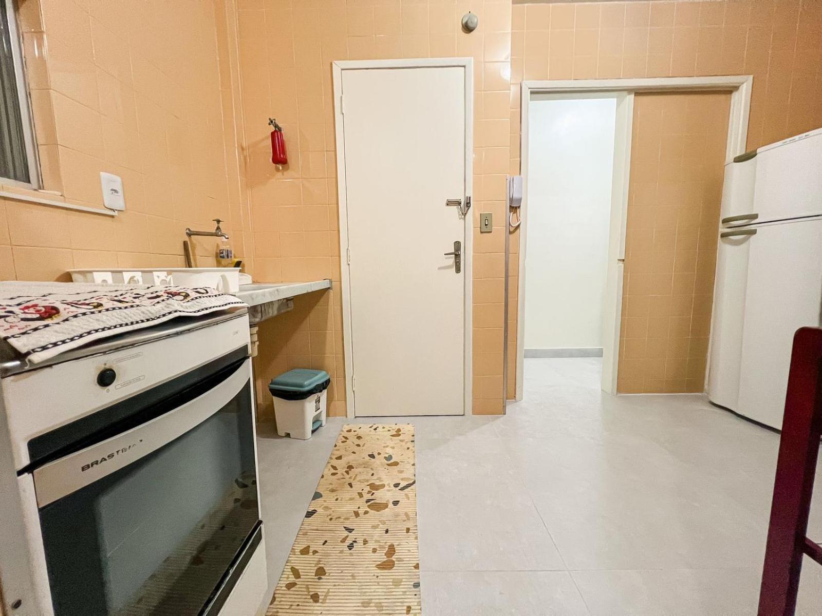 Apartamento Na Praia Do Forte - Poucos Passos Do Mar Cabo Frio Eksteriør billede